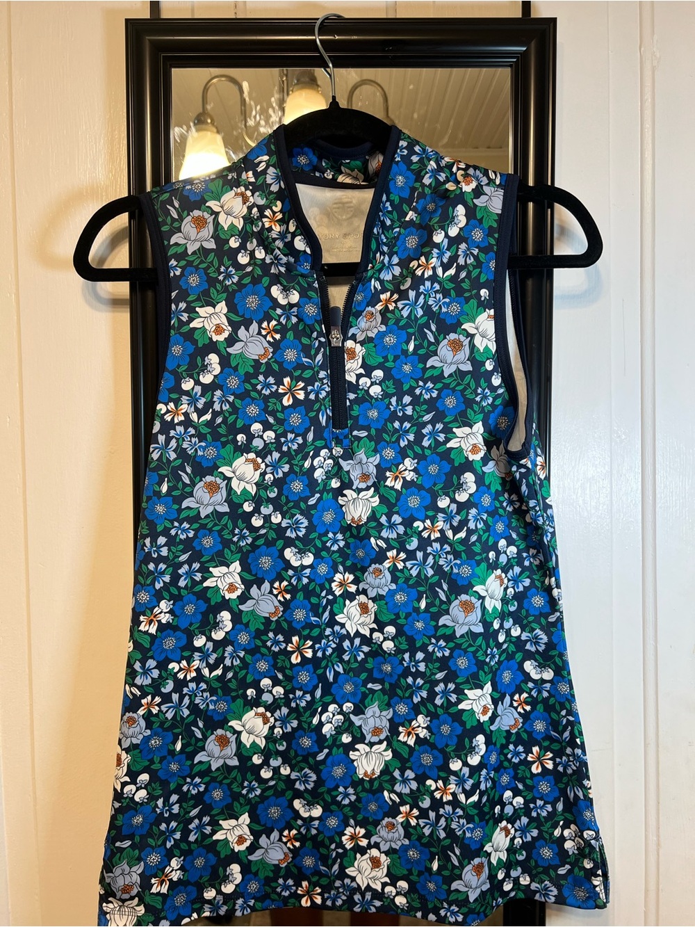 Sleeveless Floral Zip-Front Top - Blue/Green